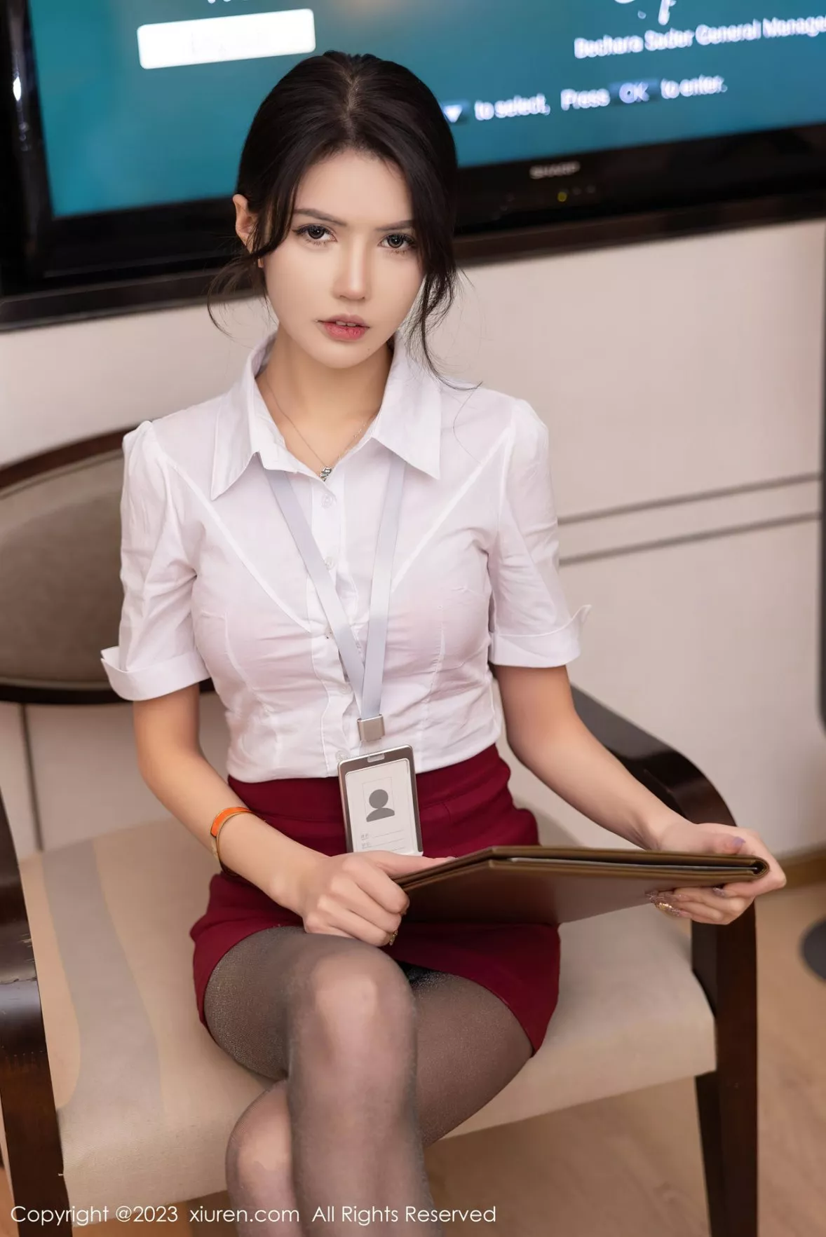 图片[4]-[XiuRen秀人网]第6232期媛媛酱写真-秀人集