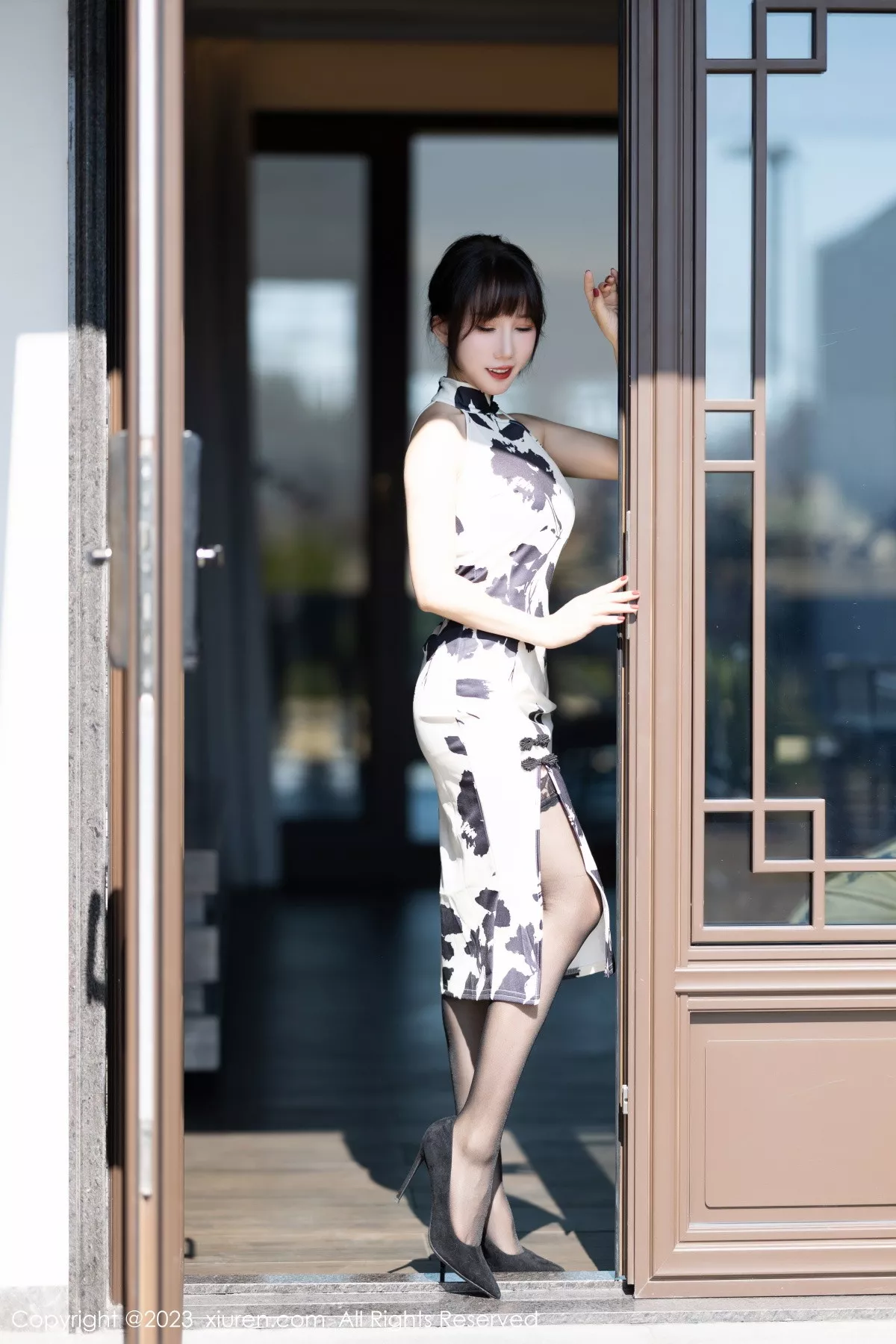 图片[9]-[XiuRen秀人网]第6241期波巧酱写真-秀人集