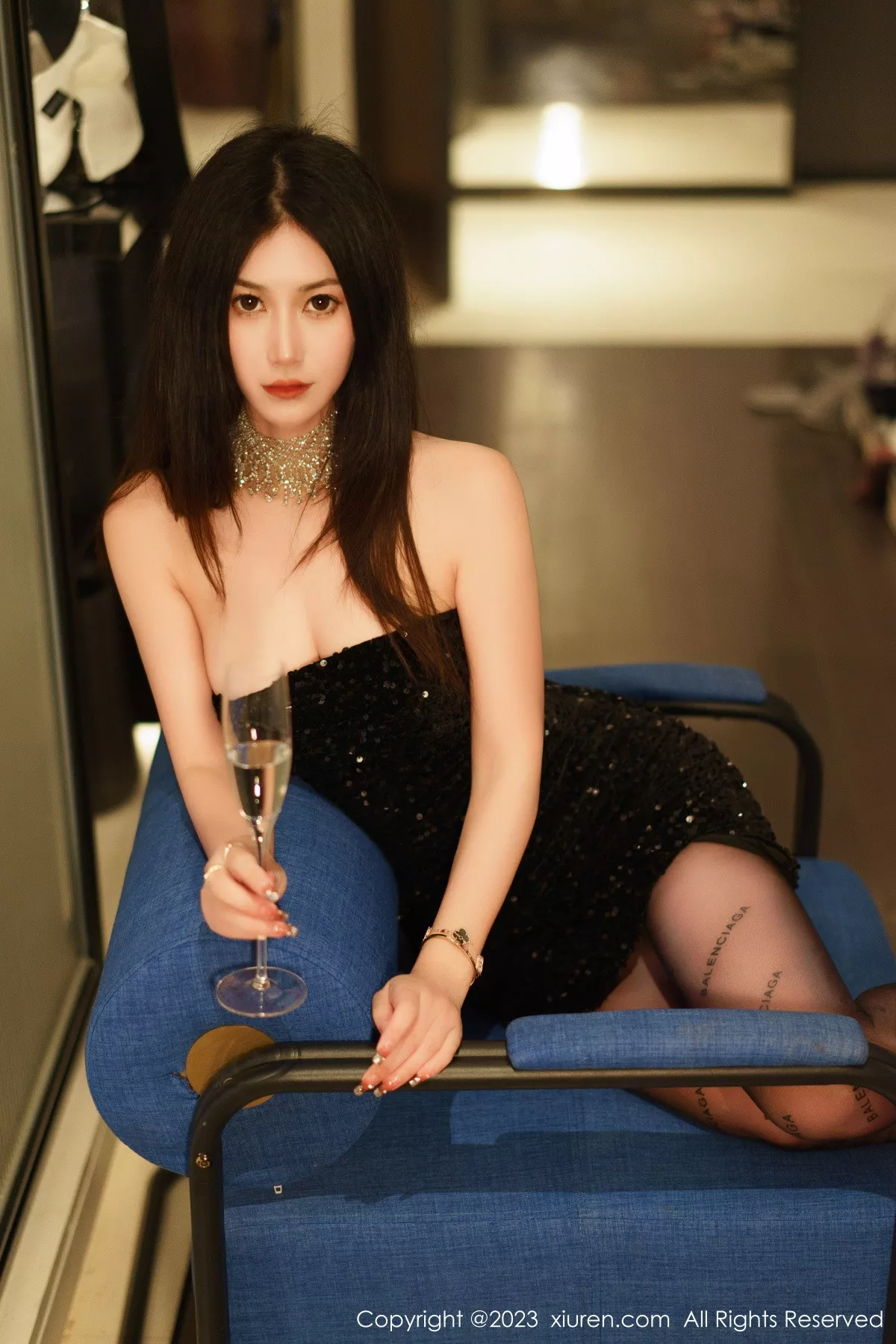 图片[5]-[XiuRen秀人网]第6244期阿姣写真-秀人集