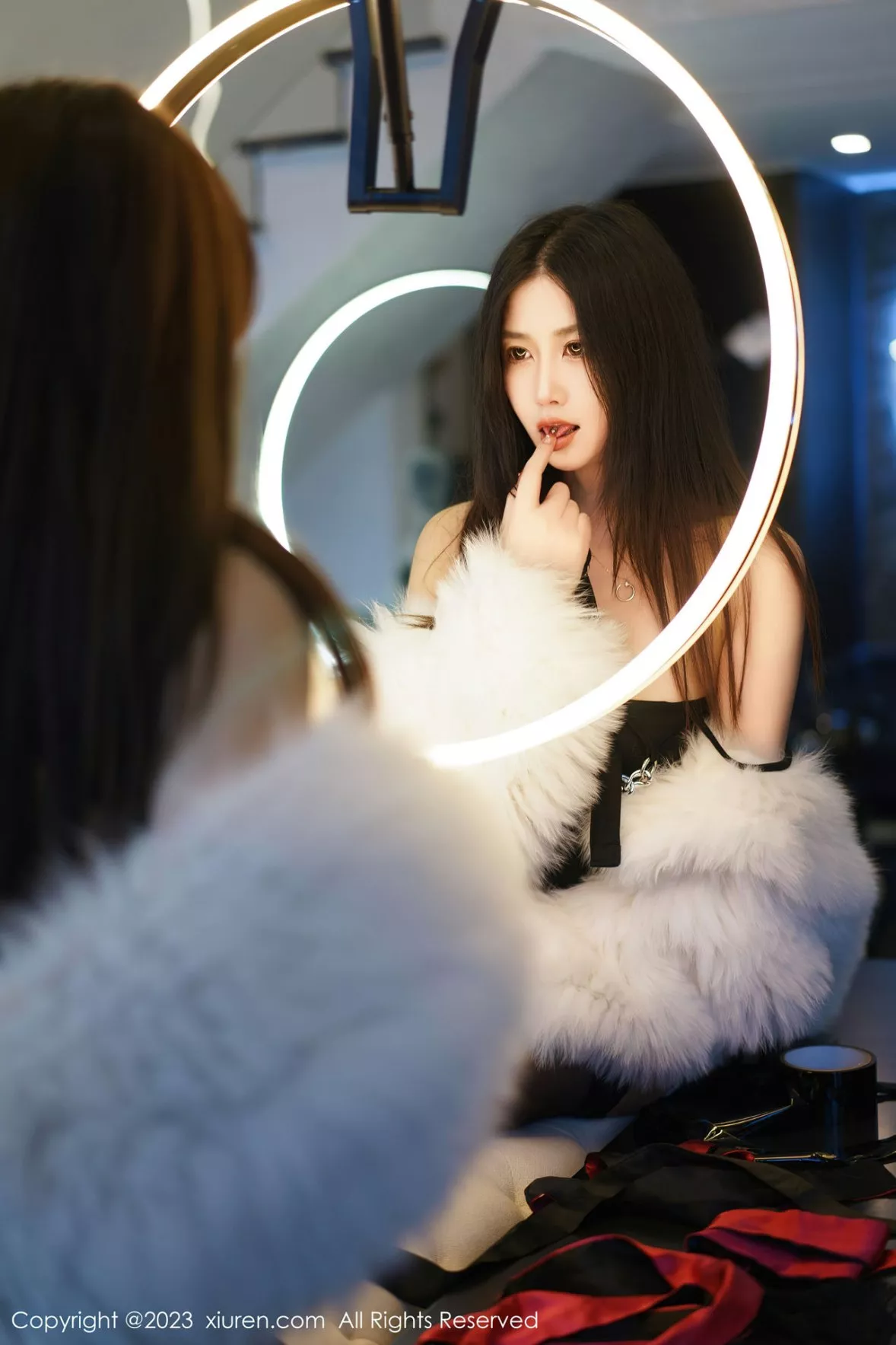 图片[5]-[XiuRen秀人网]第6162期阿姣写真-秀人集