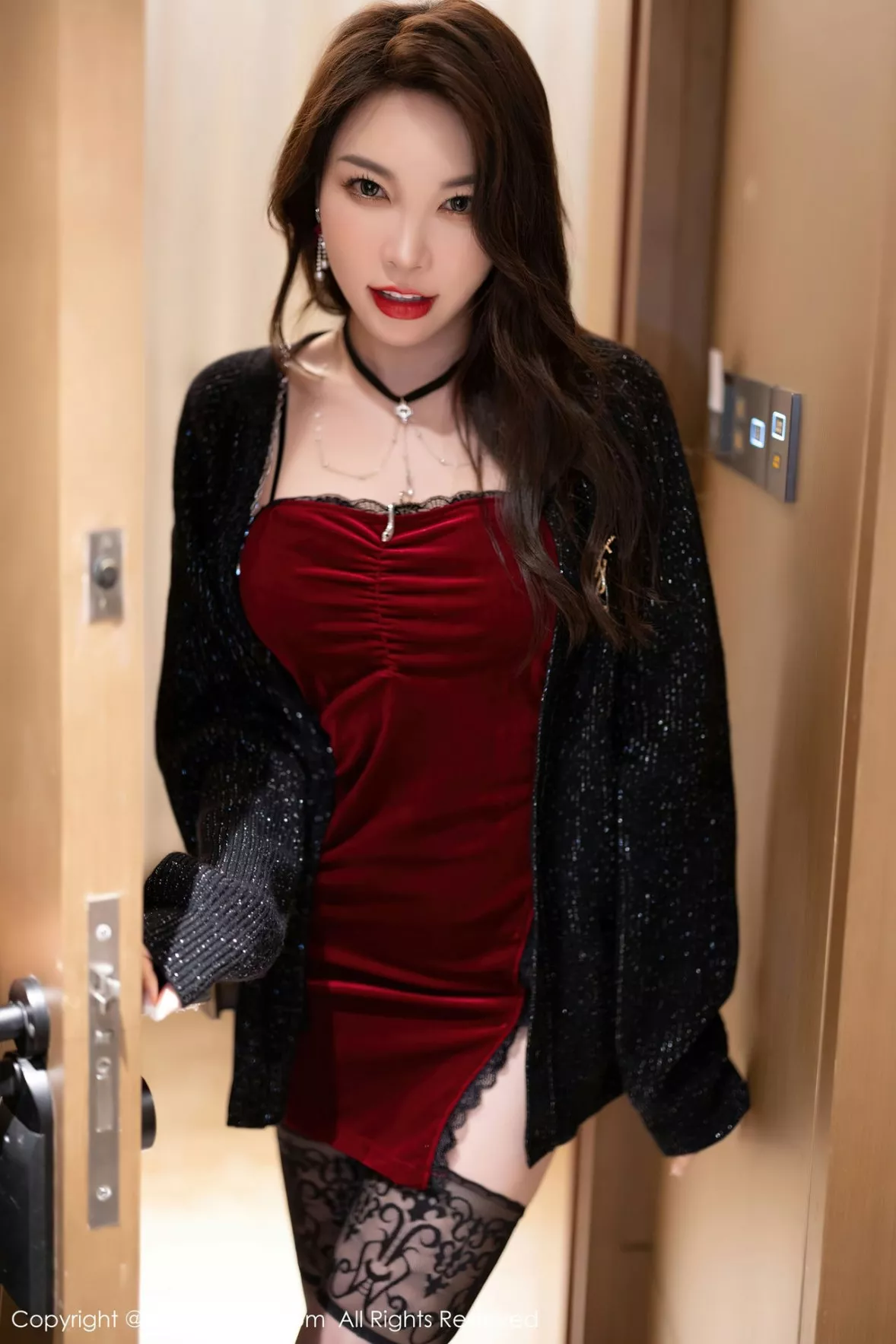 图片[3]-[XiuRen秀人网]第6171期徐莉芝写真-秀人集