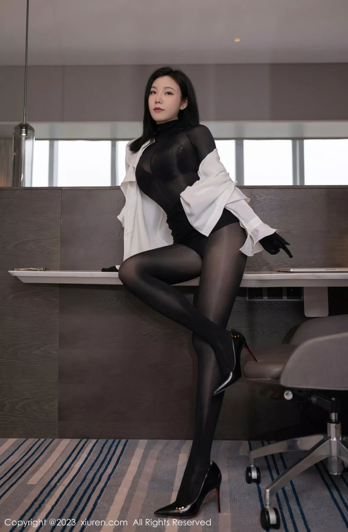 图片[36]-[XiuRen秀人网]第6185期安然写真-秀人集