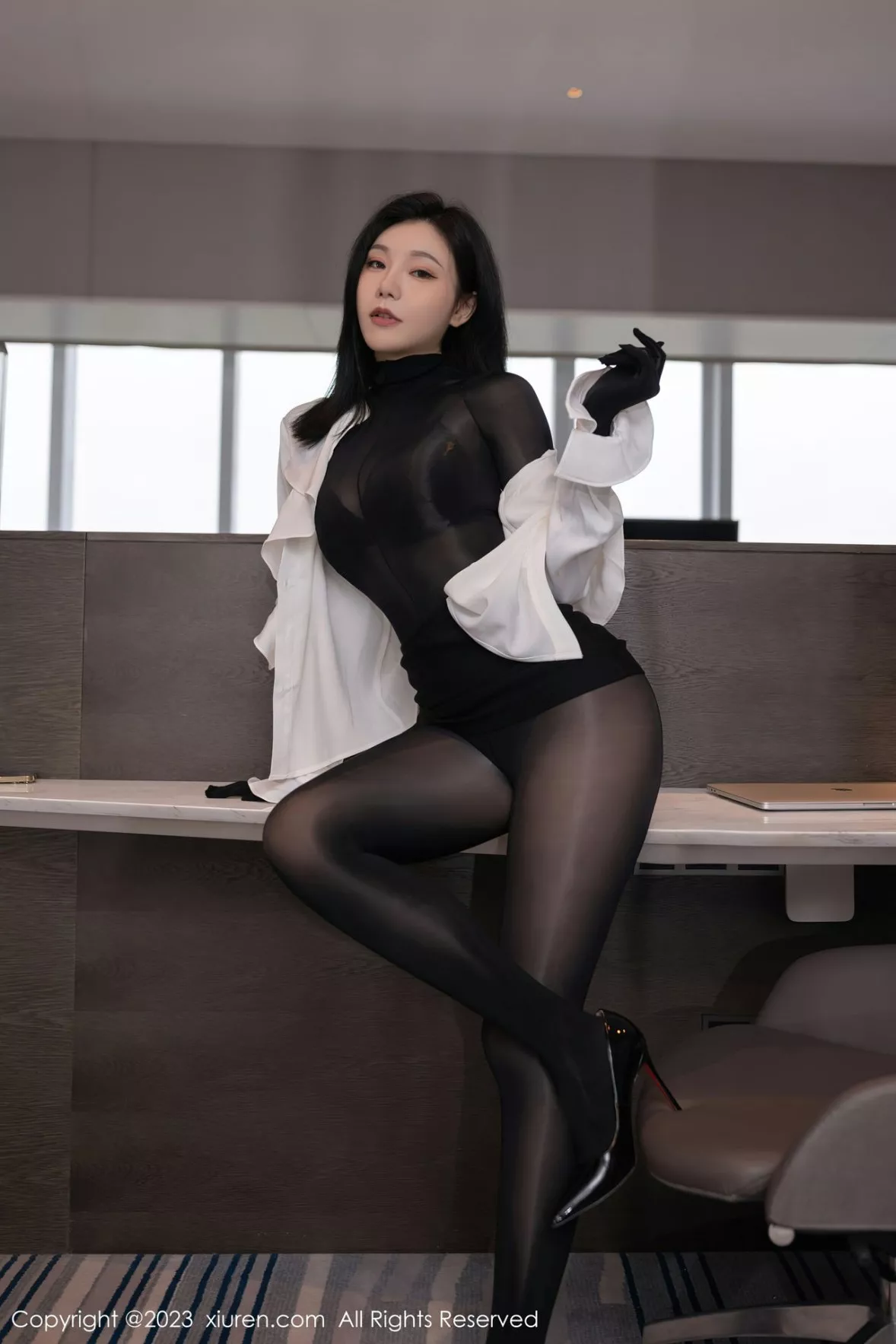 图片[37]-[XiuRen秀人网]第6185期安然写真-秀人集