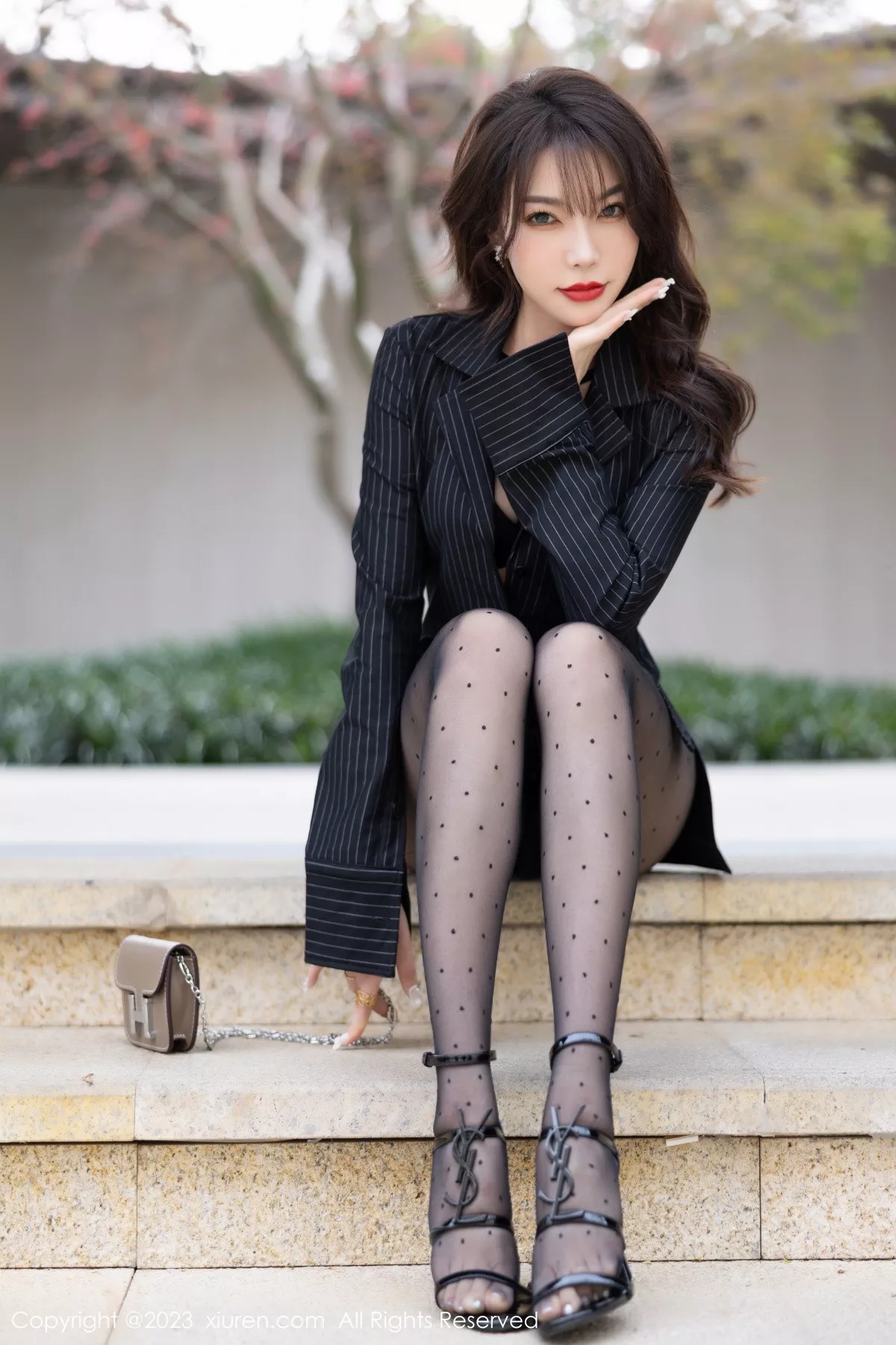 图片[12]-[XiuRen秀人网]第6191期徐莉芝写真-秀人集