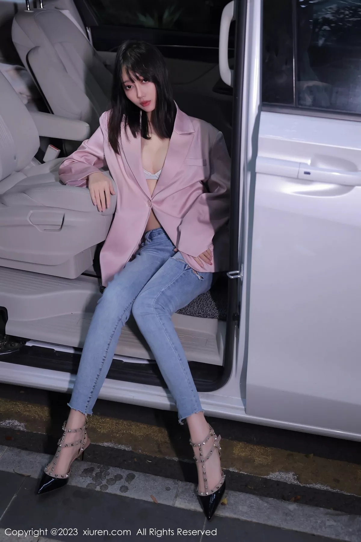 图片[12]-[XiuRen秀人网]第6355期玥儿玥写真-秀人集