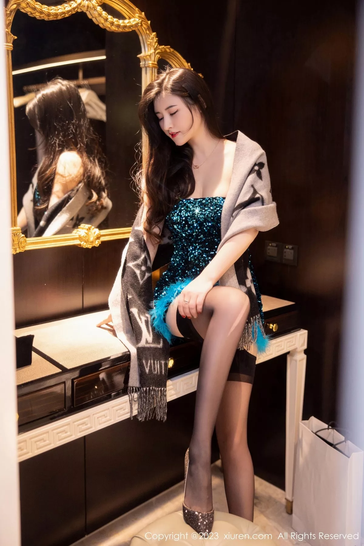 图片[12]-[XiuRen秀人网]第6384期诗诗写真-秀人集