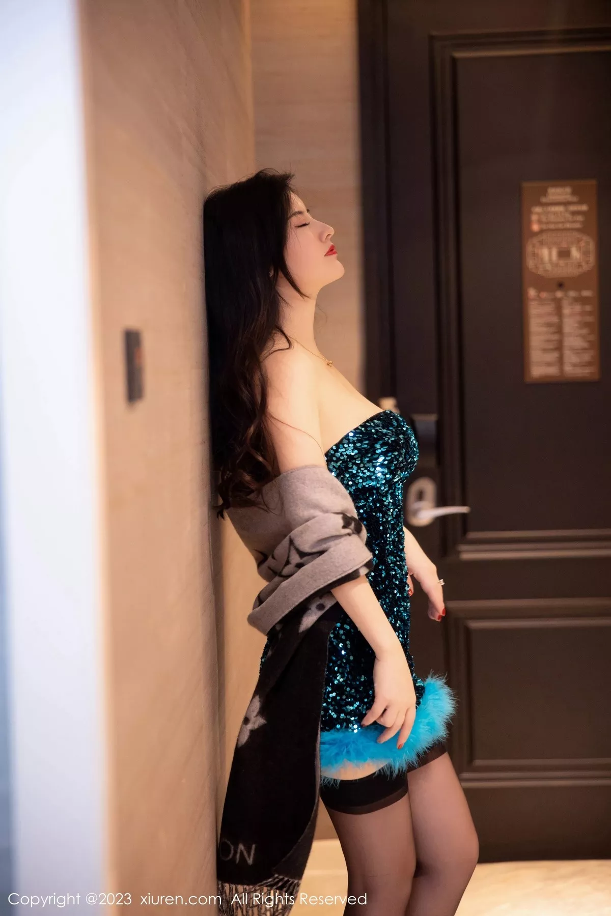 图片[3]-[XiuRen秀人网]第6384期诗诗写真-秀人集