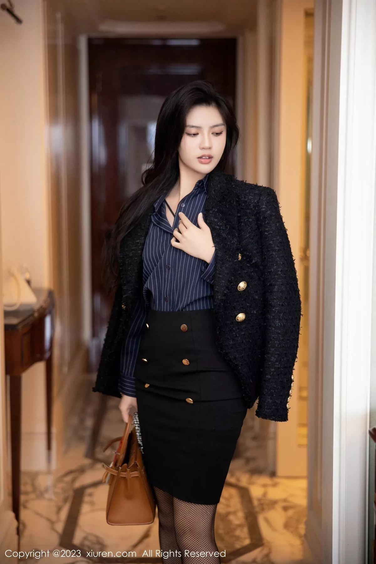 图片[15]-[XiuRen秀人网]第6391期浅浅写真-秀人集