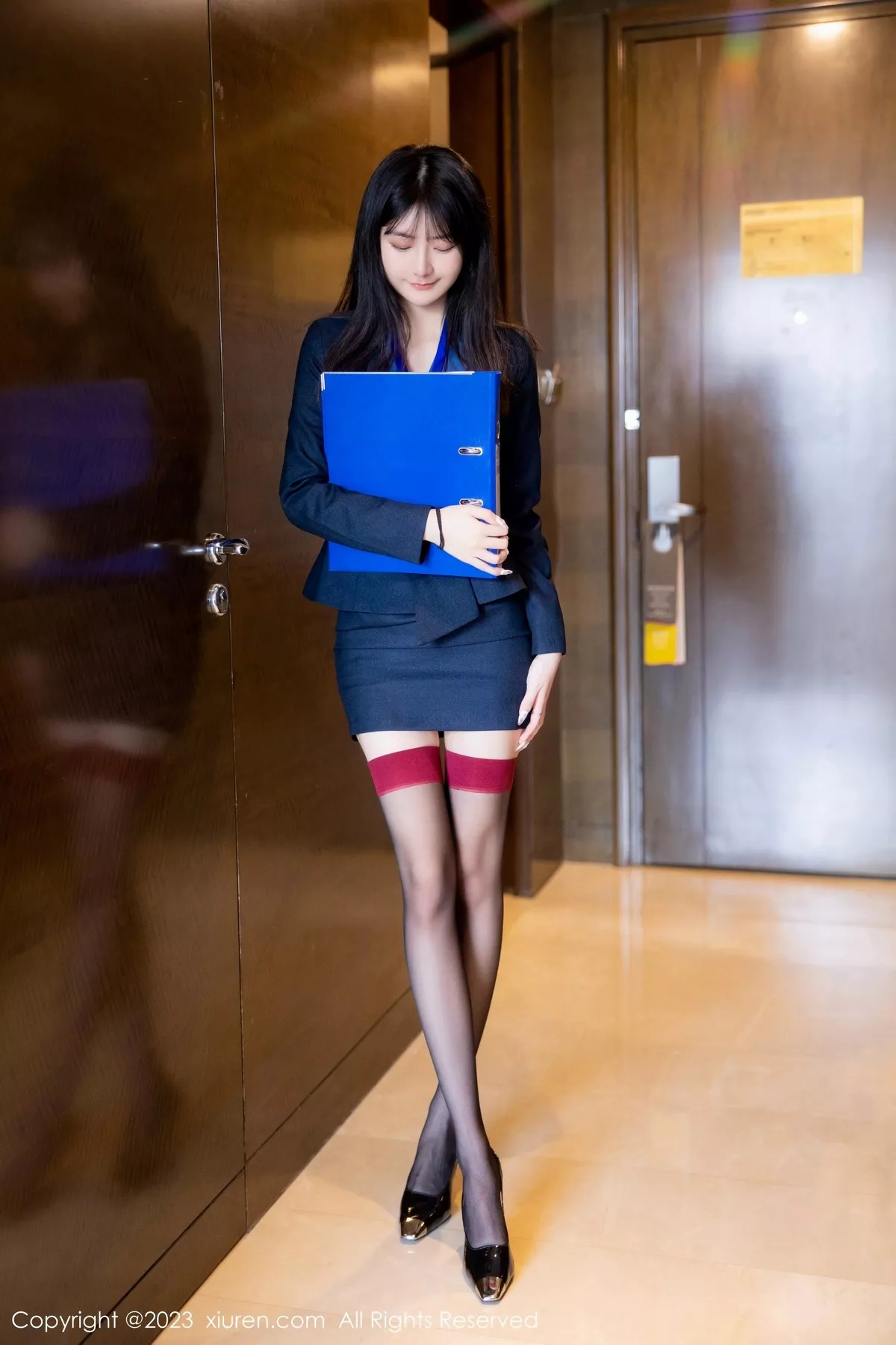 图片[8]-[XiuRen秀人网]第6407期谢小蒽写真-秀人集