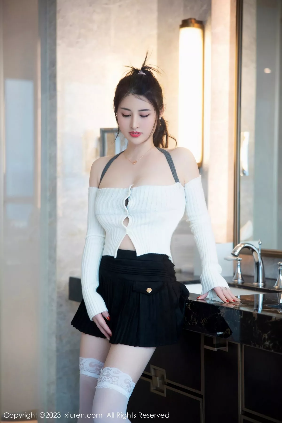 图片[12]-[XiuRen秀人网]第6484期诗诗写真-秀人集