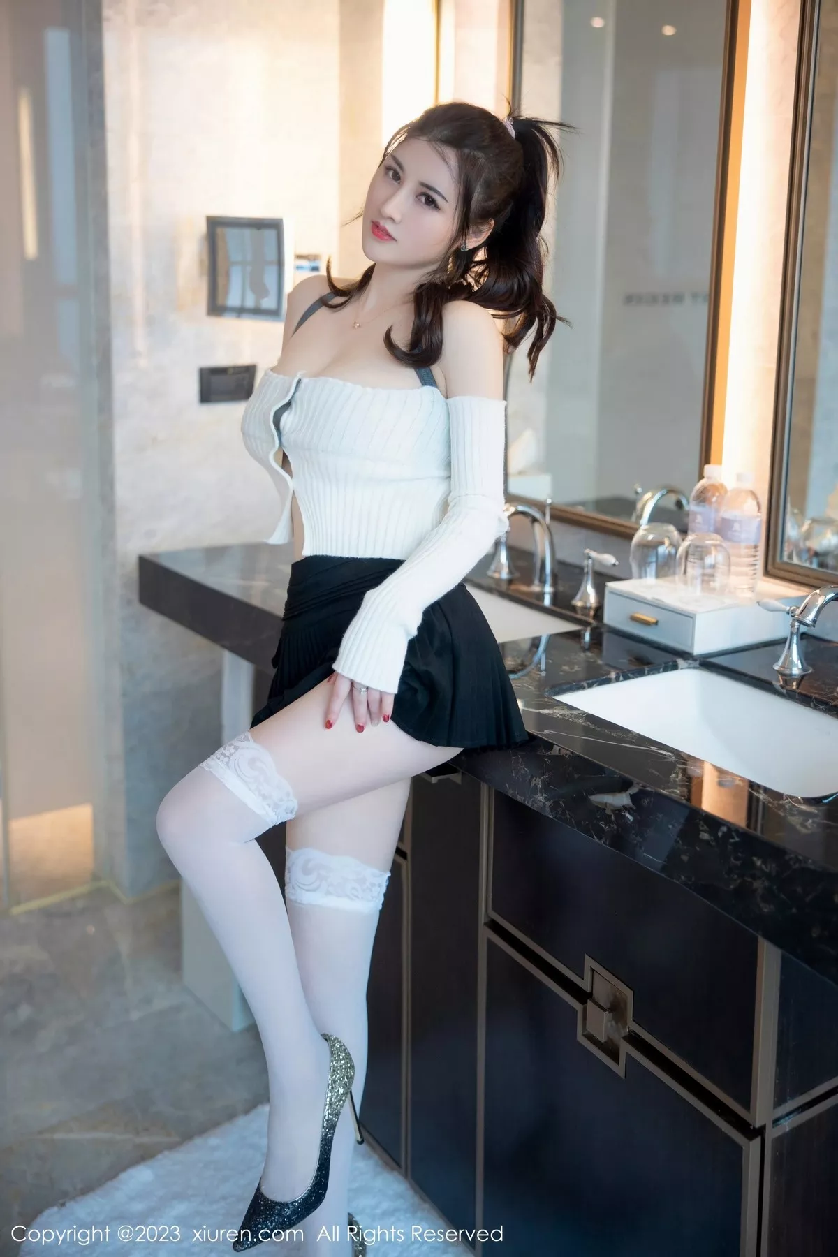 图片[13]-[XiuRen秀人网]第6484期诗诗写真-秀人集