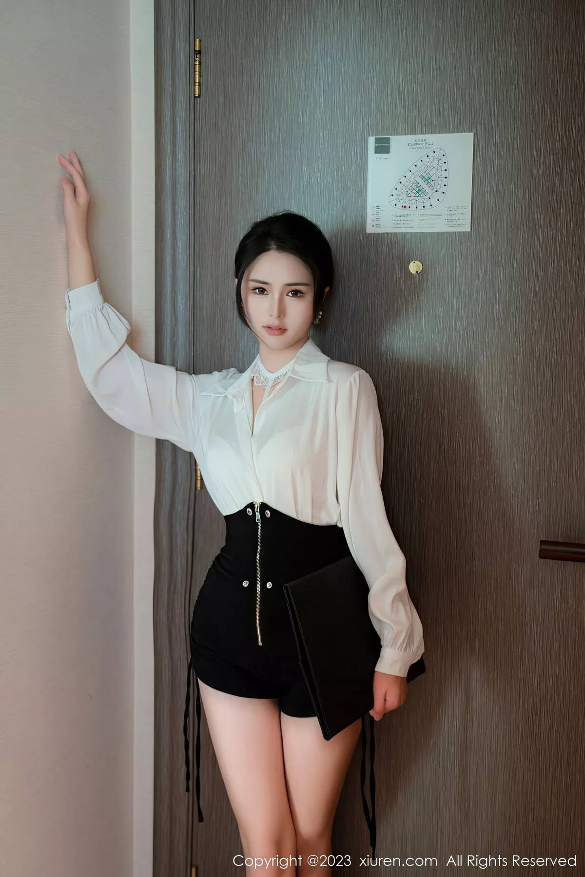 图片[12]-[XiuRen秀人网]第6520期艾希儿写真-秀人集