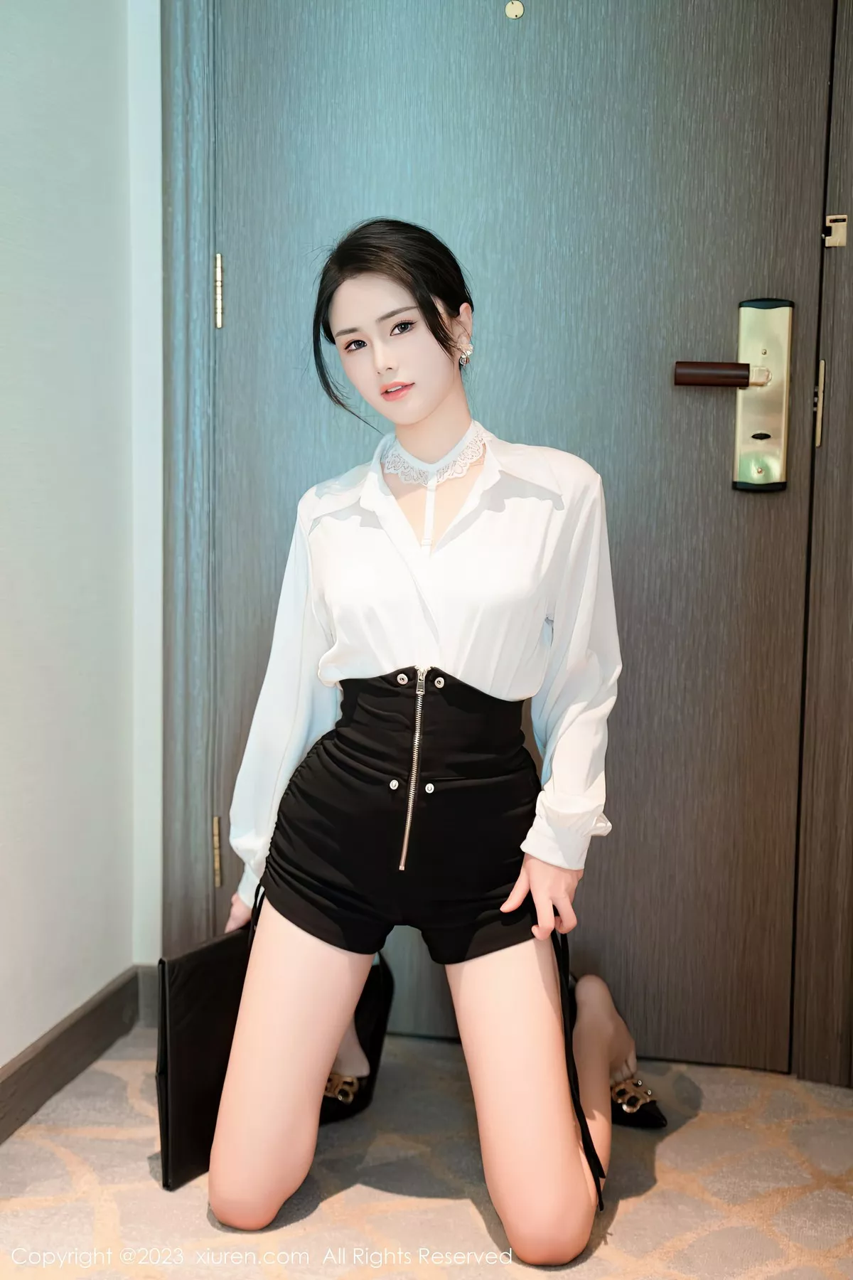 图片[15]-[XiuRen秀人网]第6520期艾希儿写真-秀人集