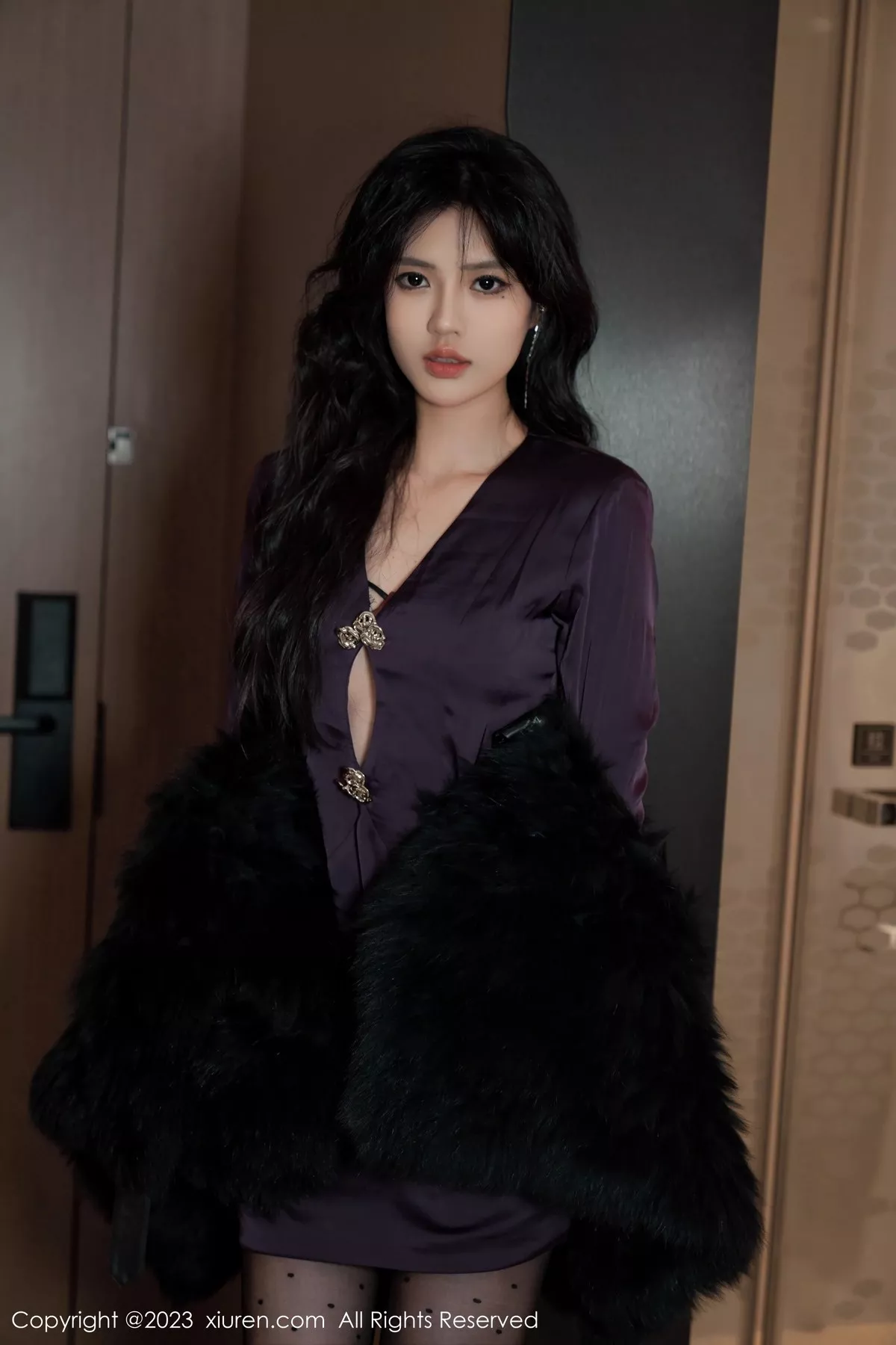 图片[13]-[XiuRen秀人网]第6649期浅浅写真-秀人集