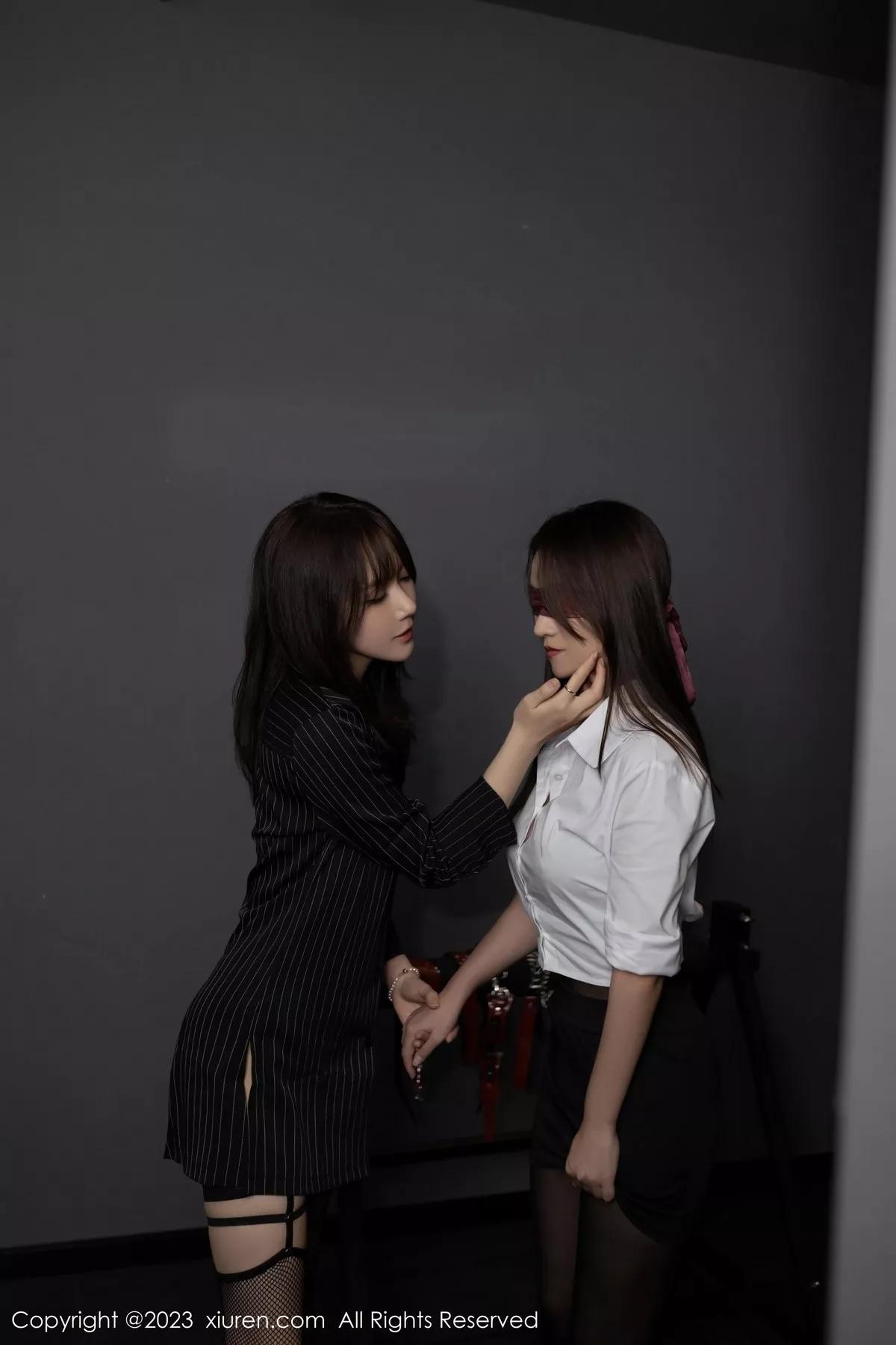 图片[26]-[XiuRen秀人网]第6664期鱼子酱写真-秀人集