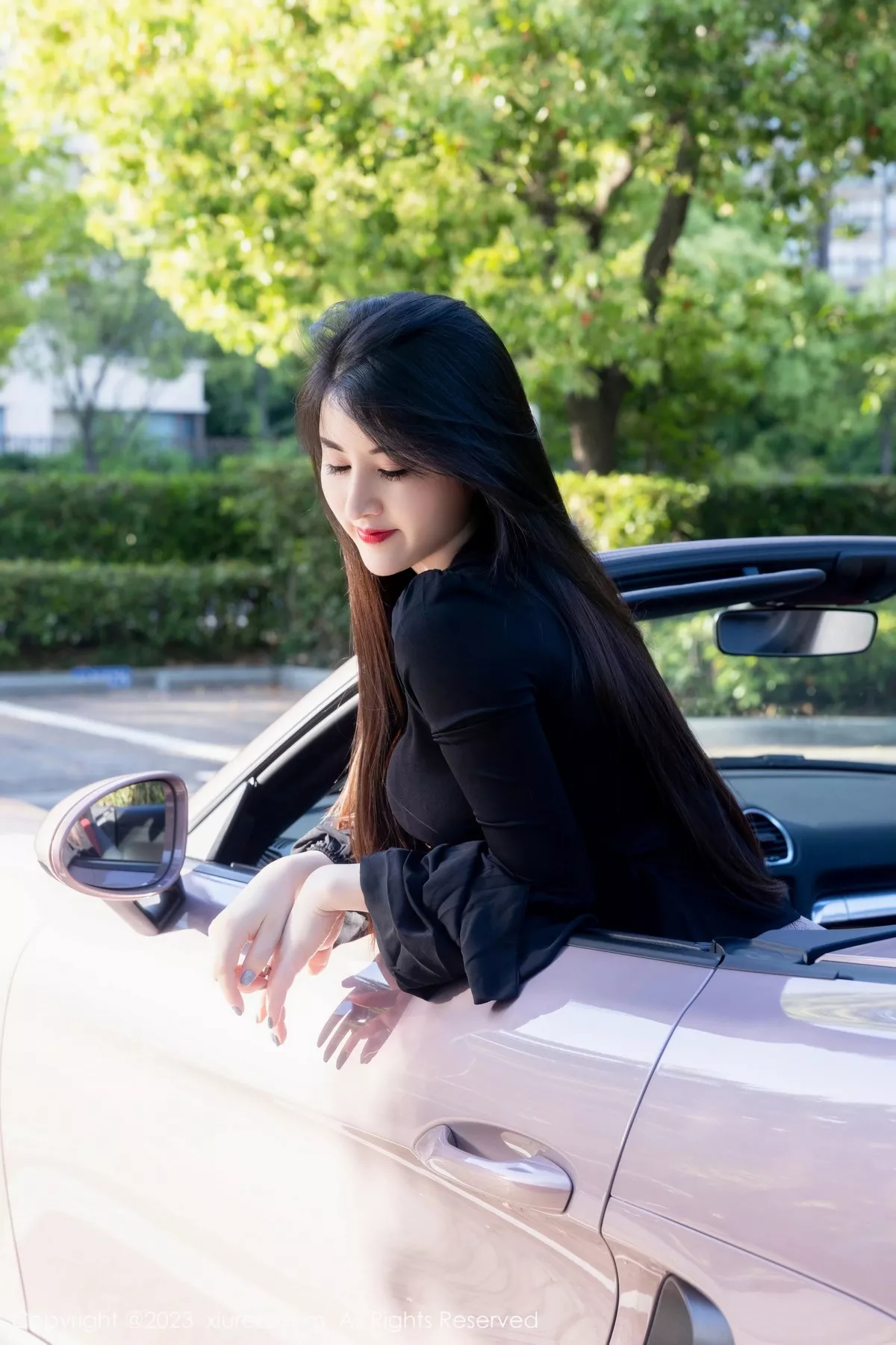 图片[19]-[XiuRen秀人网]第6676期诗诗写真-秀人集