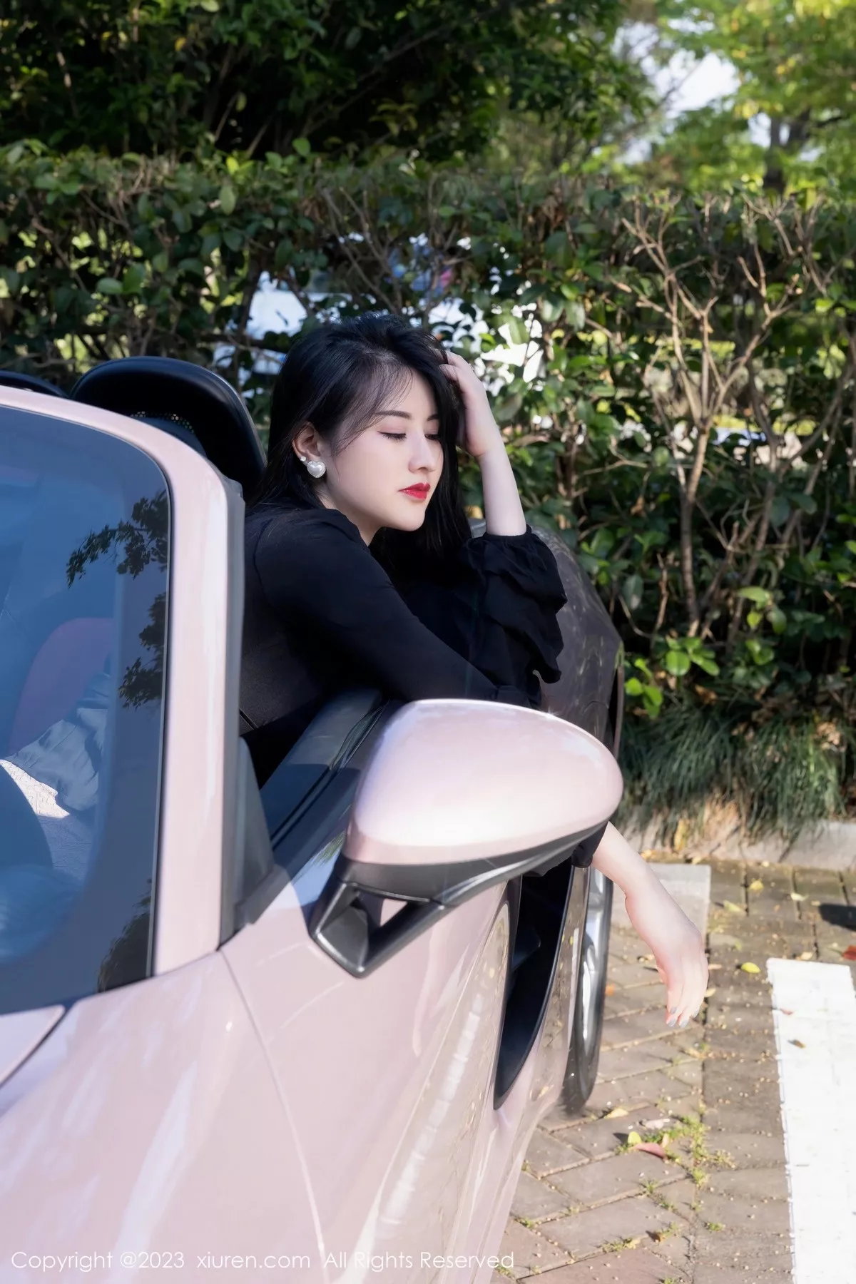 图片[16]-[XiuRen秀人网]第6676期诗诗写真-秀人集