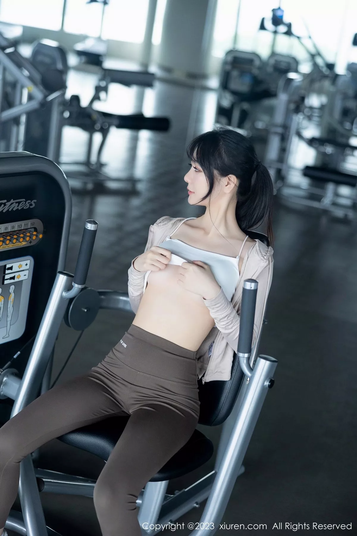 图片[24]-[XiuRen秀人网]第6683期幼幼写真-秀人集