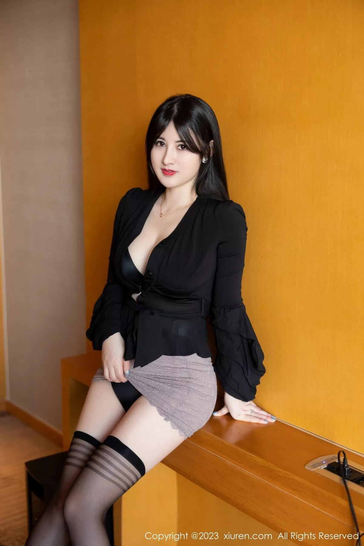 图片[38]-[XiuRen秀人网]第6676期诗诗写真-秀人集