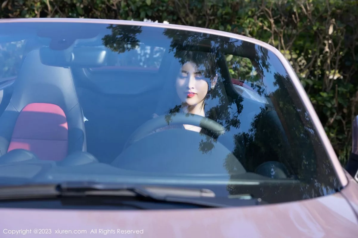 图片[13]-[XiuRen秀人网]第6676期诗诗写真-秀人集