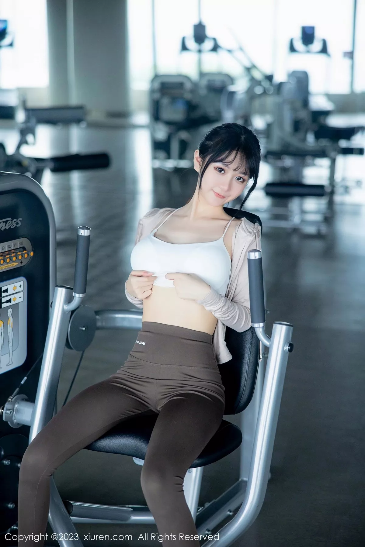 图片[23]-[XiuRen秀人网]第6683期幼幼写真-秀人集