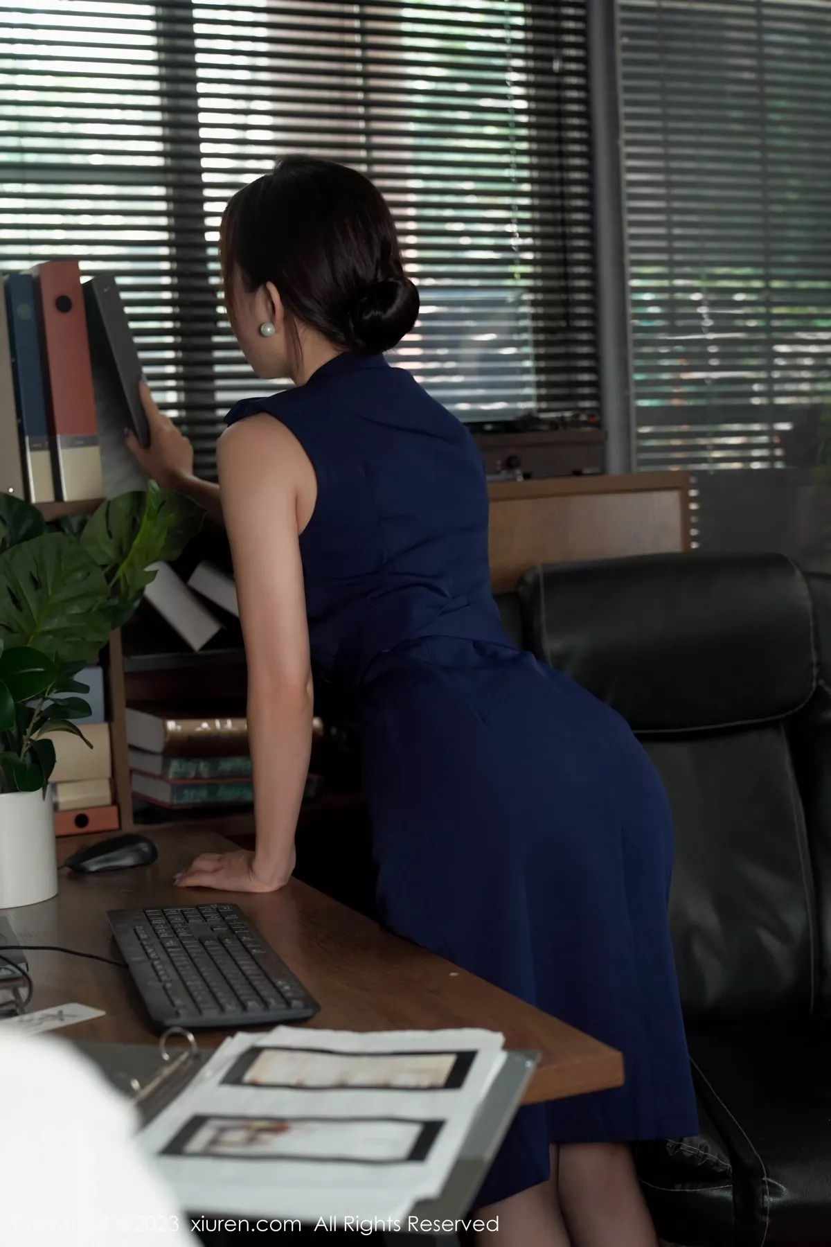 图片[28]-[XiuRen秀人网]第6737期波巧酱写真-秀人集