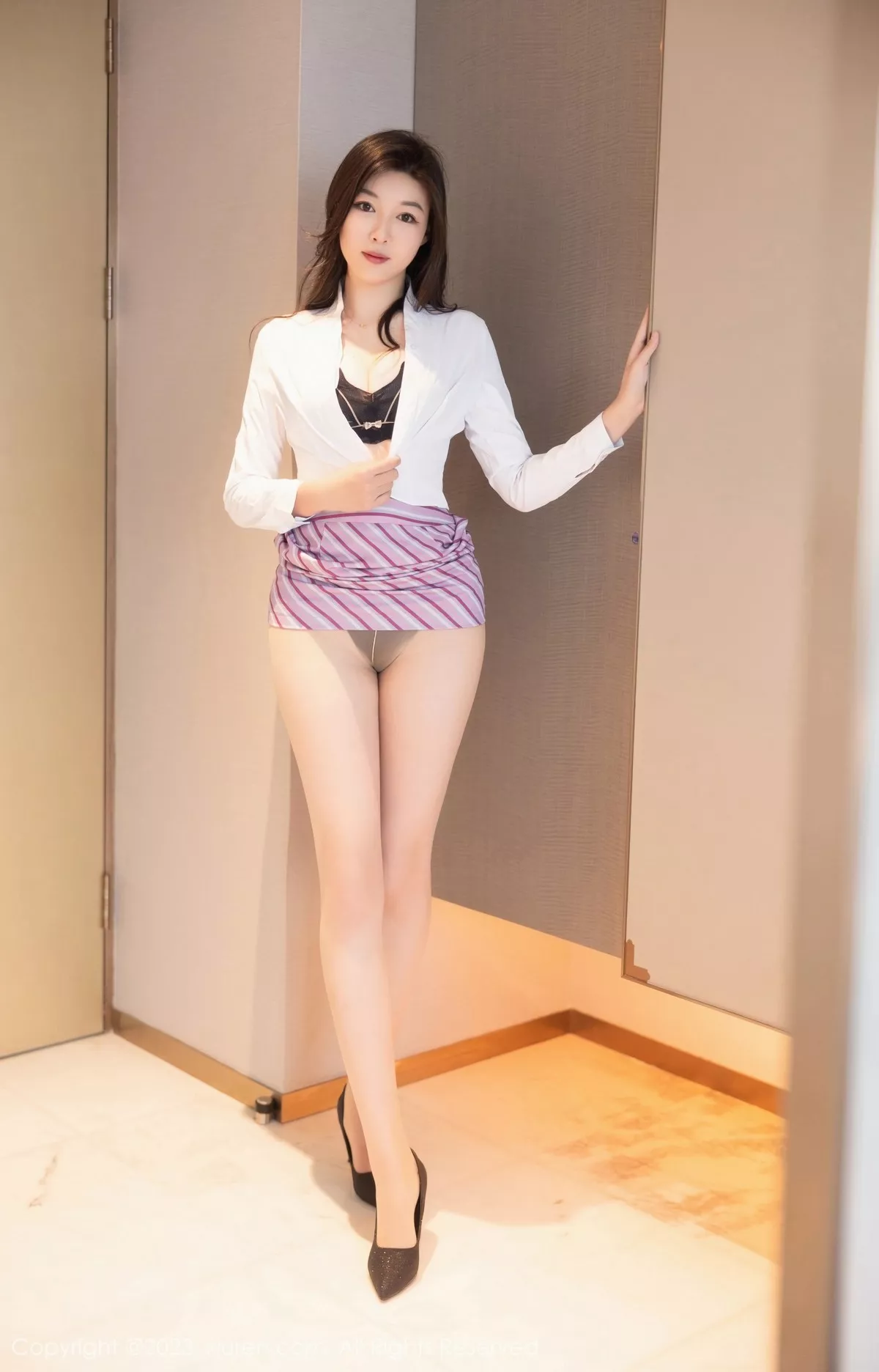 图片[18]-[XiuRen秀人网]第6741期卡卡酱写真-秀人集