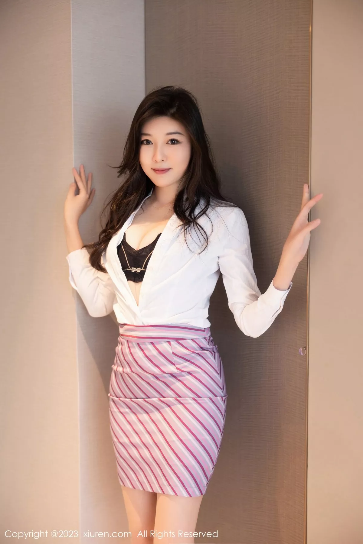 图片[15]-[XiuRen秀人网]第6741期卡卡酱写真-秀人集