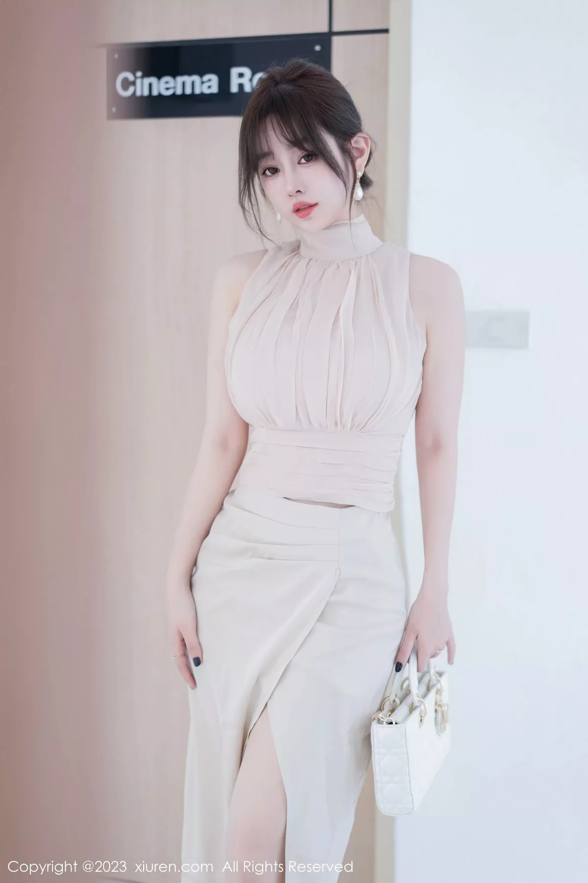 图片[23]-[XiuRen秀人网]第6768期王雨纯写真-秀人集