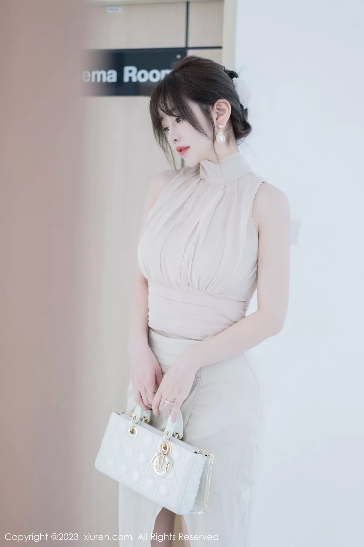 图片[22]-[XiuRen秀人网]第6768期王雨纯写真-秀人集