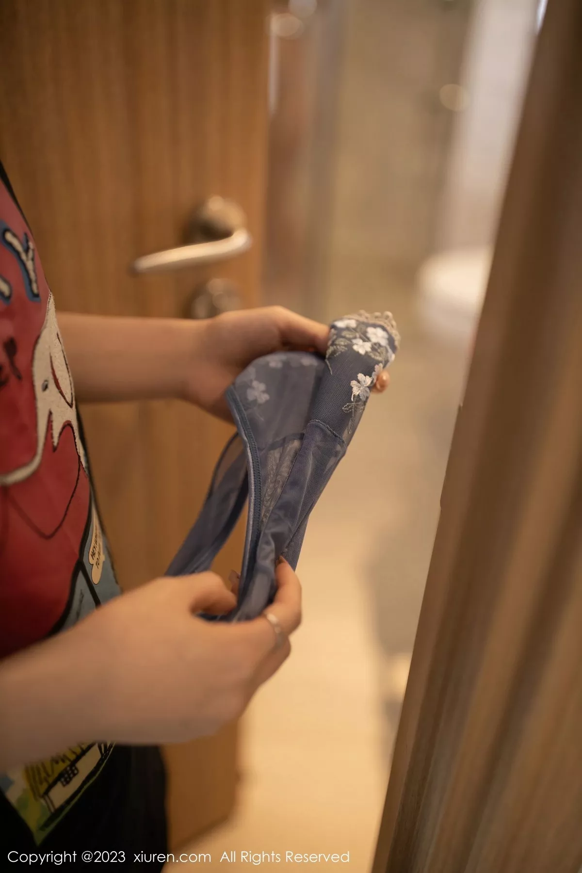 图片[9]-[XiuRen秀人网]第6832期杏子写真-秀人集