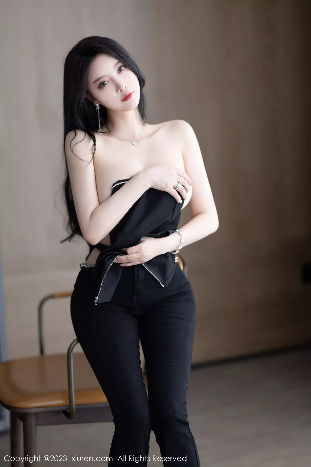 图片[28]-[XiuRen秀人网]第6866期杨晨晨写真-秀人集