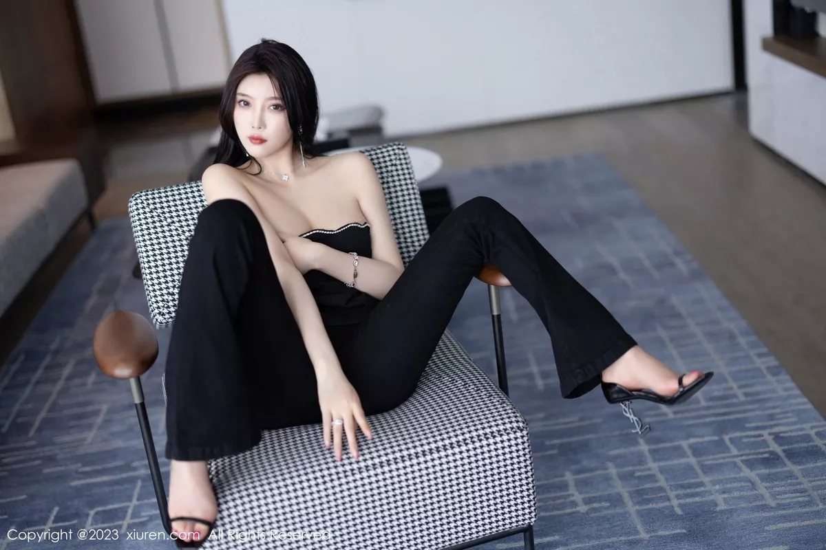 图片[35]-[XiuRen秀人网]第6866期杨晨晨写真-秀人集