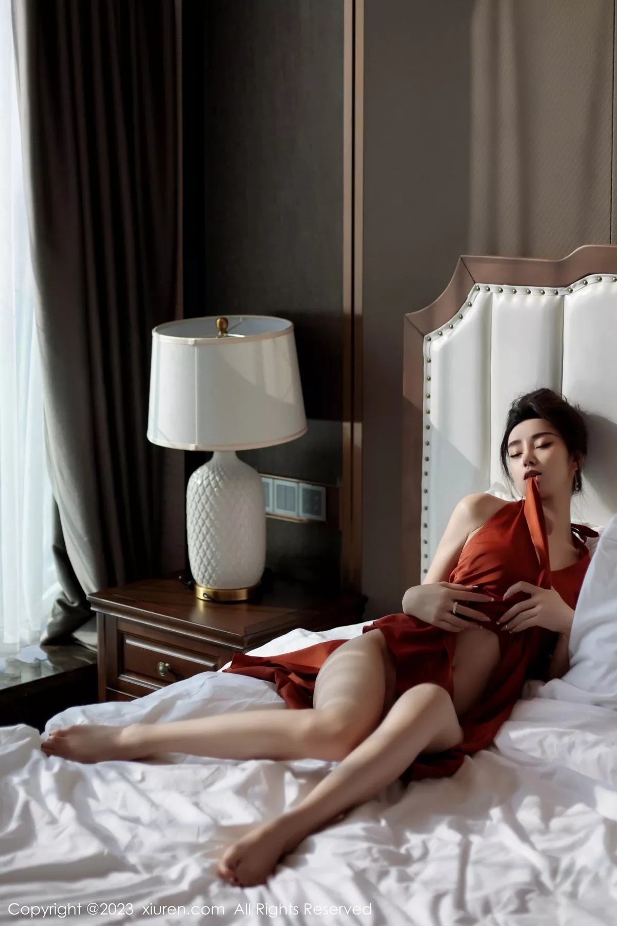 图片[11]-[XiuRen秀人网]第6861期苏曼兮写真-秀人集