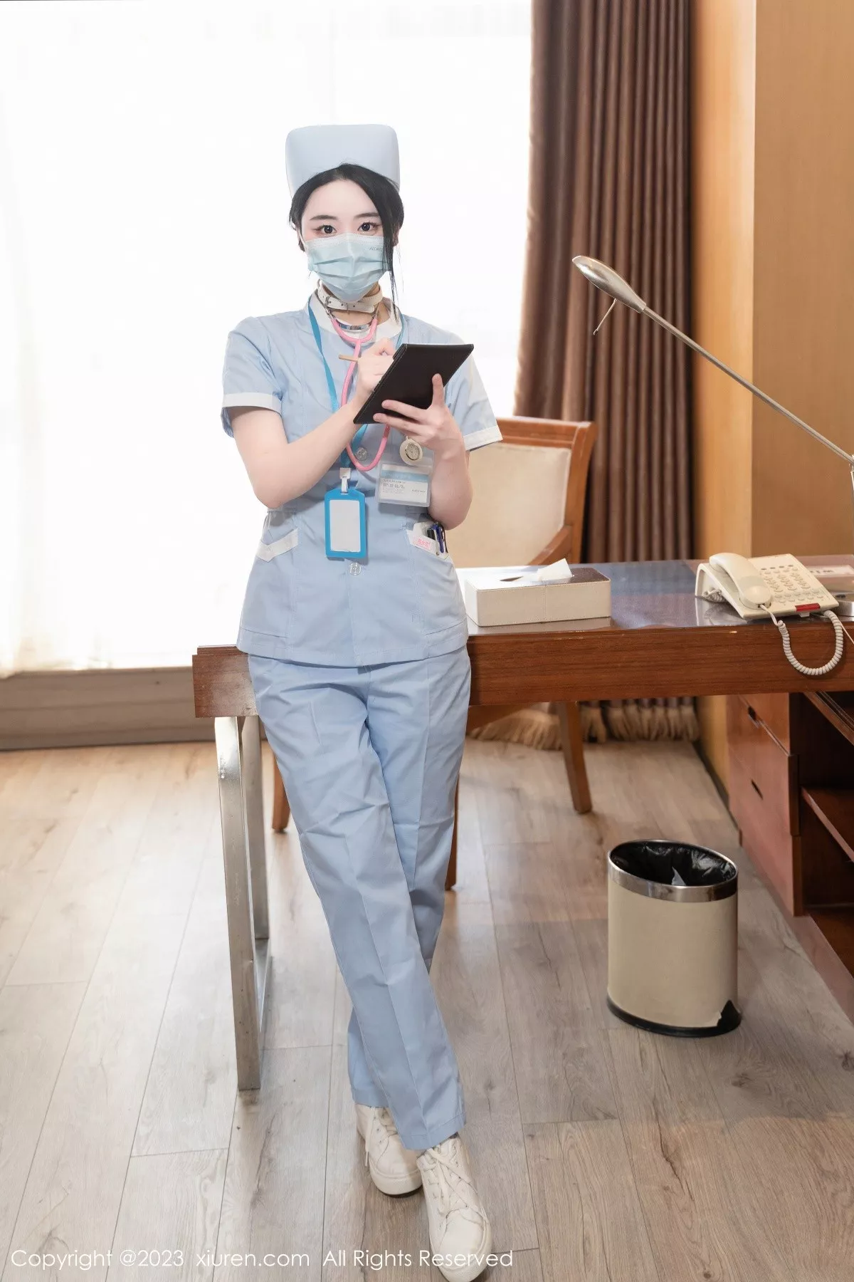 图片[7]-[XiuRen秀人网]第6868期汐汐爱吃草莓写真-秀人集