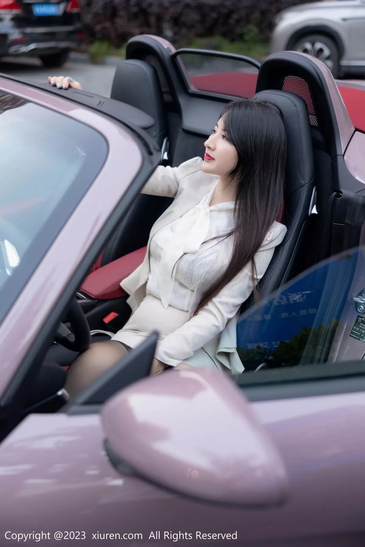 图片[8]-[XiuRen秀人网]第6879期诗诗写真-秀人集