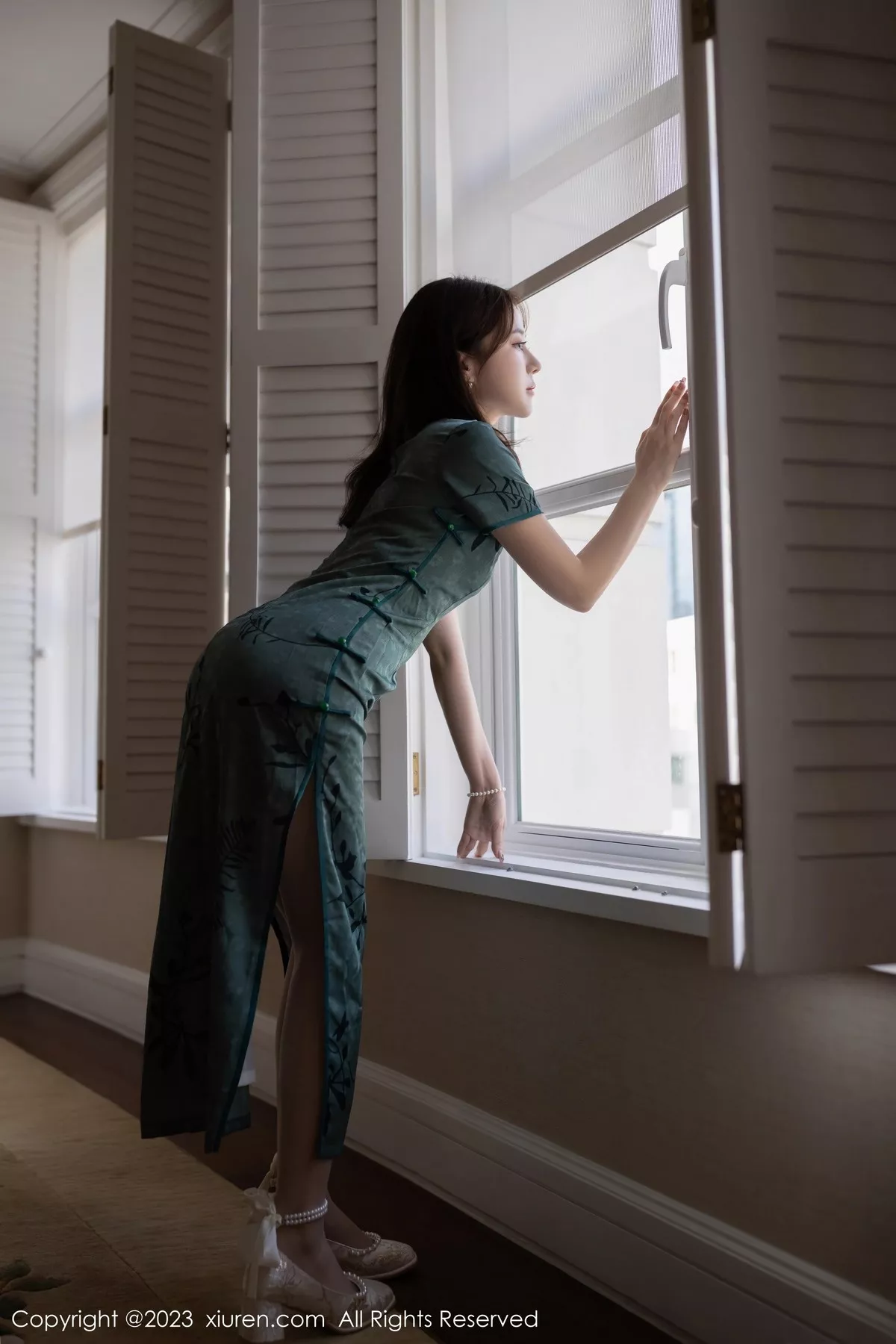 图片[2]-[XiuRen秀人网]第6893期鱼子酱写真-秀人集