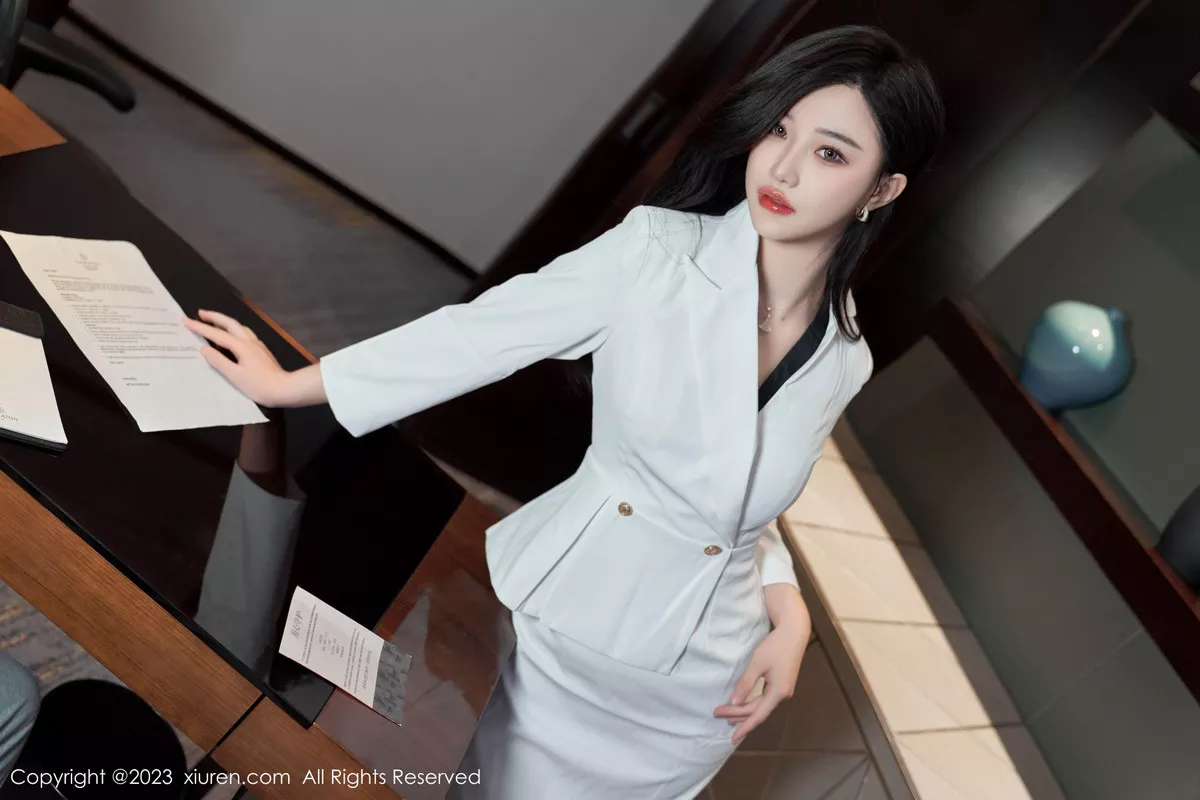 图片[18]-[XiuRen秀人网]第6900期妙可可写真-秀人集