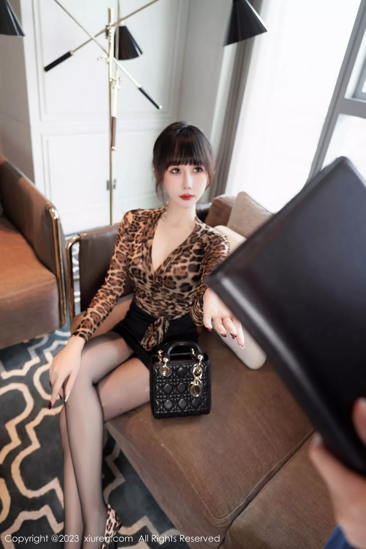 图片[20]-[XiuRen秀人网]第6904期波巧酱写真-秀人集