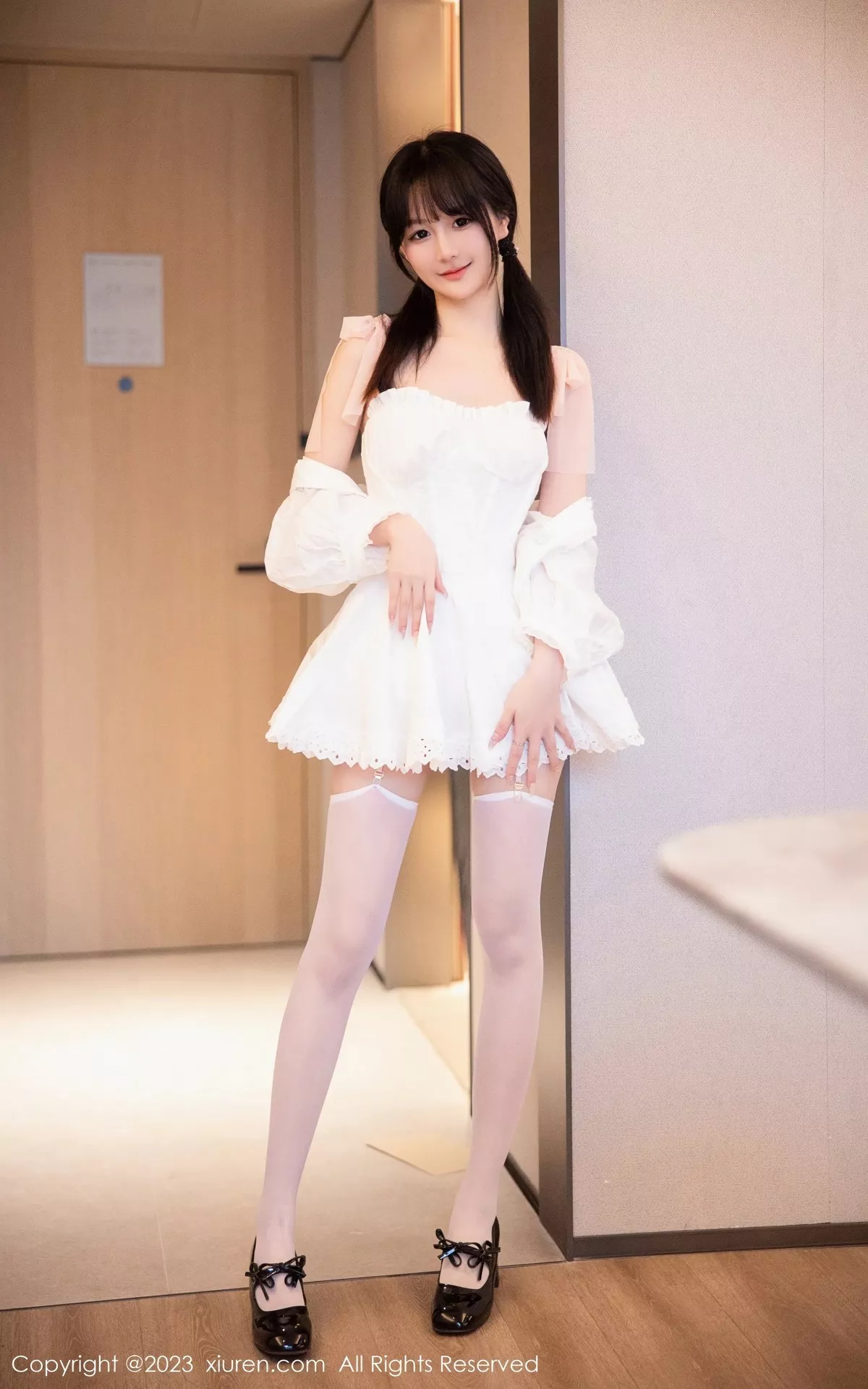 图片[17]-[XiuRen秀人网]第6933期幼幼写真-秀人集