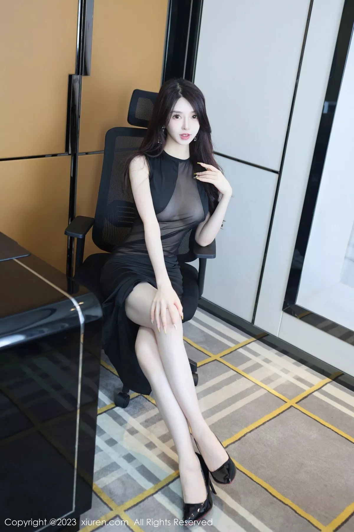 图片[3]-[XiuRen秀人网]第6937期玉兔写真-秀人集