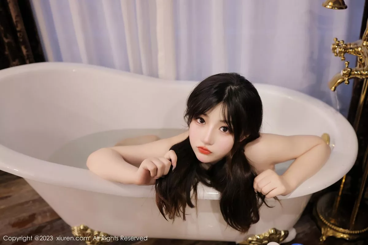 图片[16]-[XiuRen秀人网]第6781期岁小岁写真-秀人集