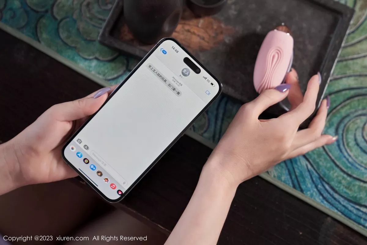 图片[2]-[XiuRen秀人网]第6820期波巧酱写真-秀人集