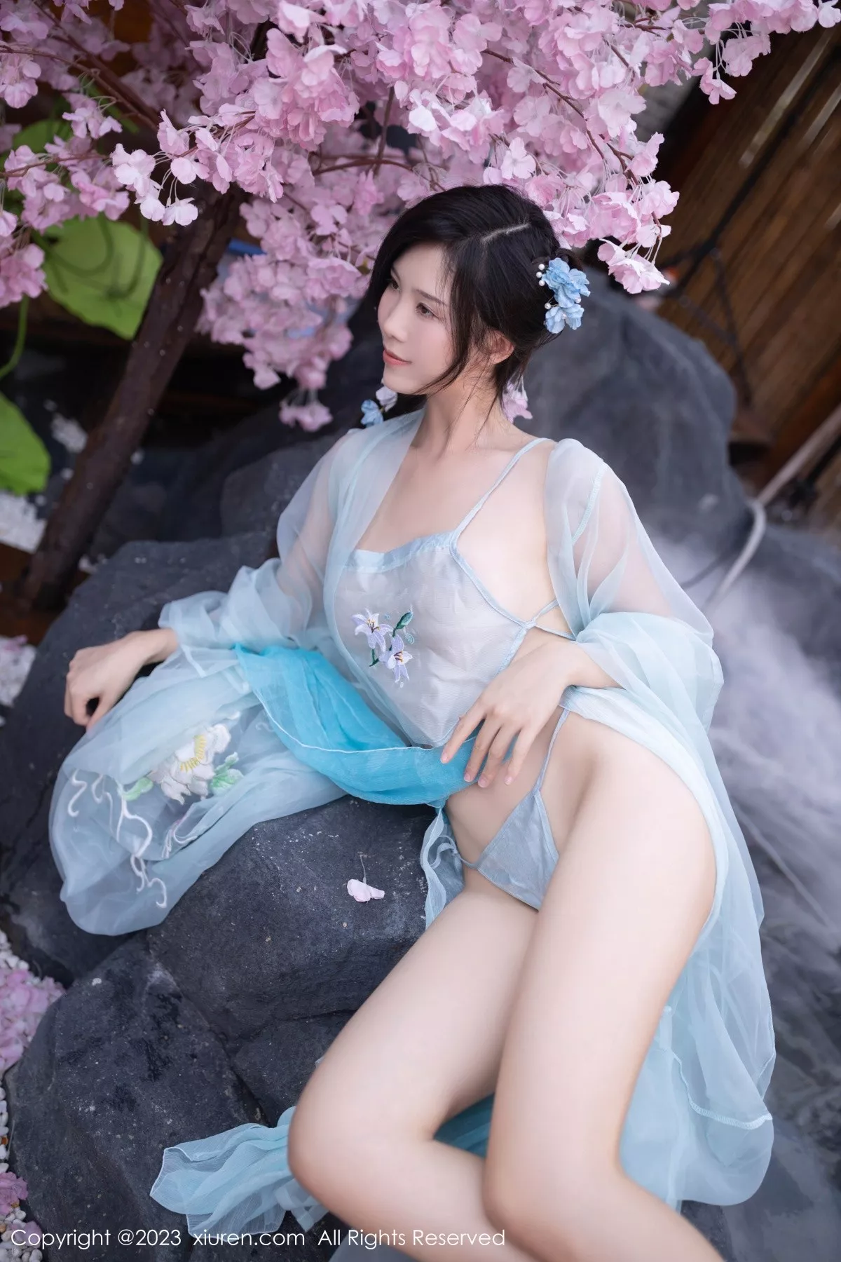 图片[13]-[XiuRen秀人网]第6991期利世写真-秀人集