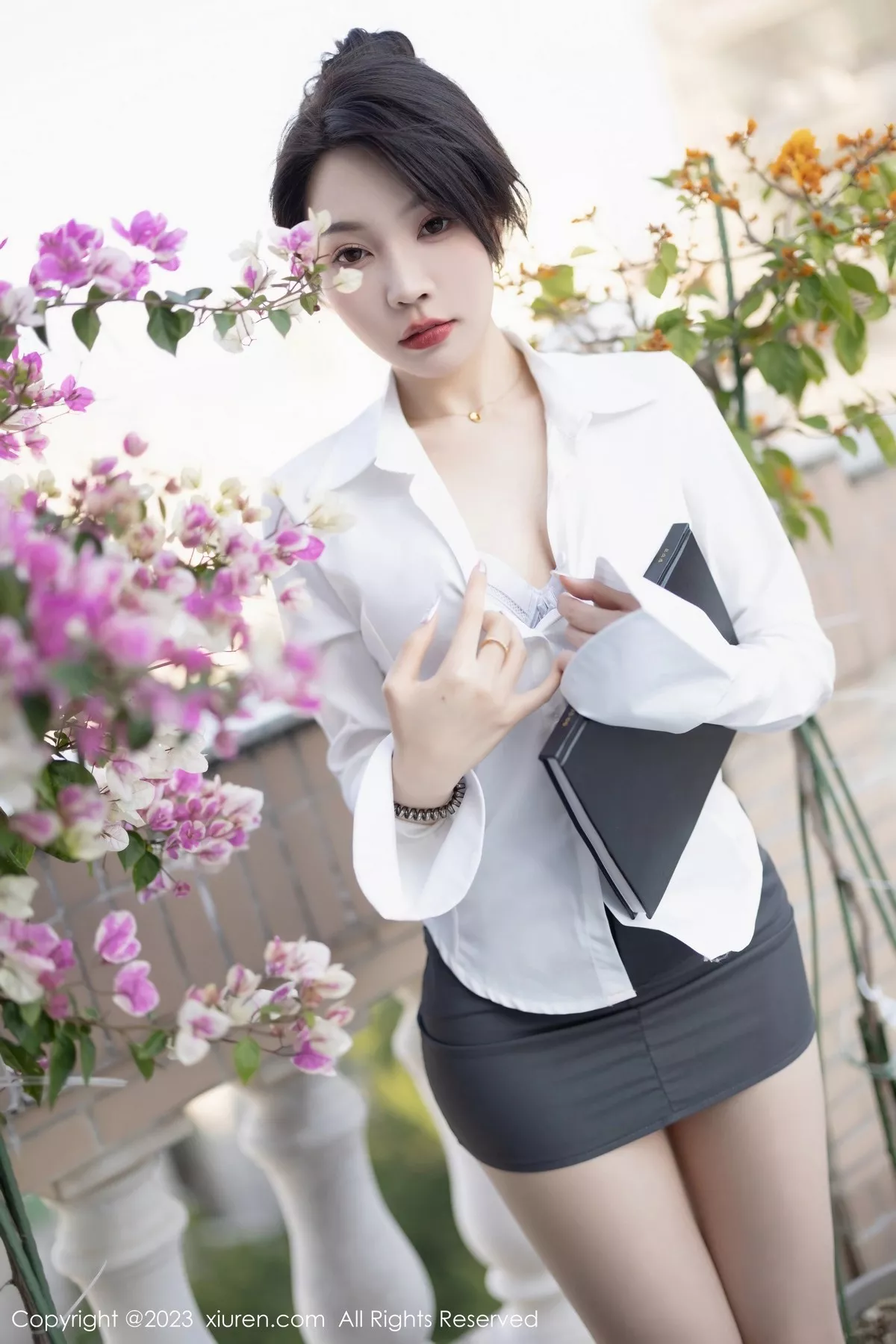 图片[4]-[XiuRen秀人网]第7002期徐莉芝写真-秀人集