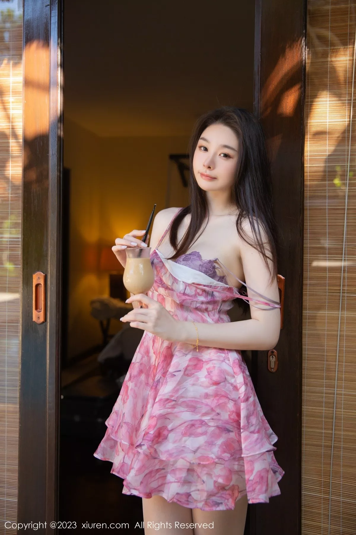 图片[14]-[XiuRen秀人网]第7006期是小逗逗写真-秀人集