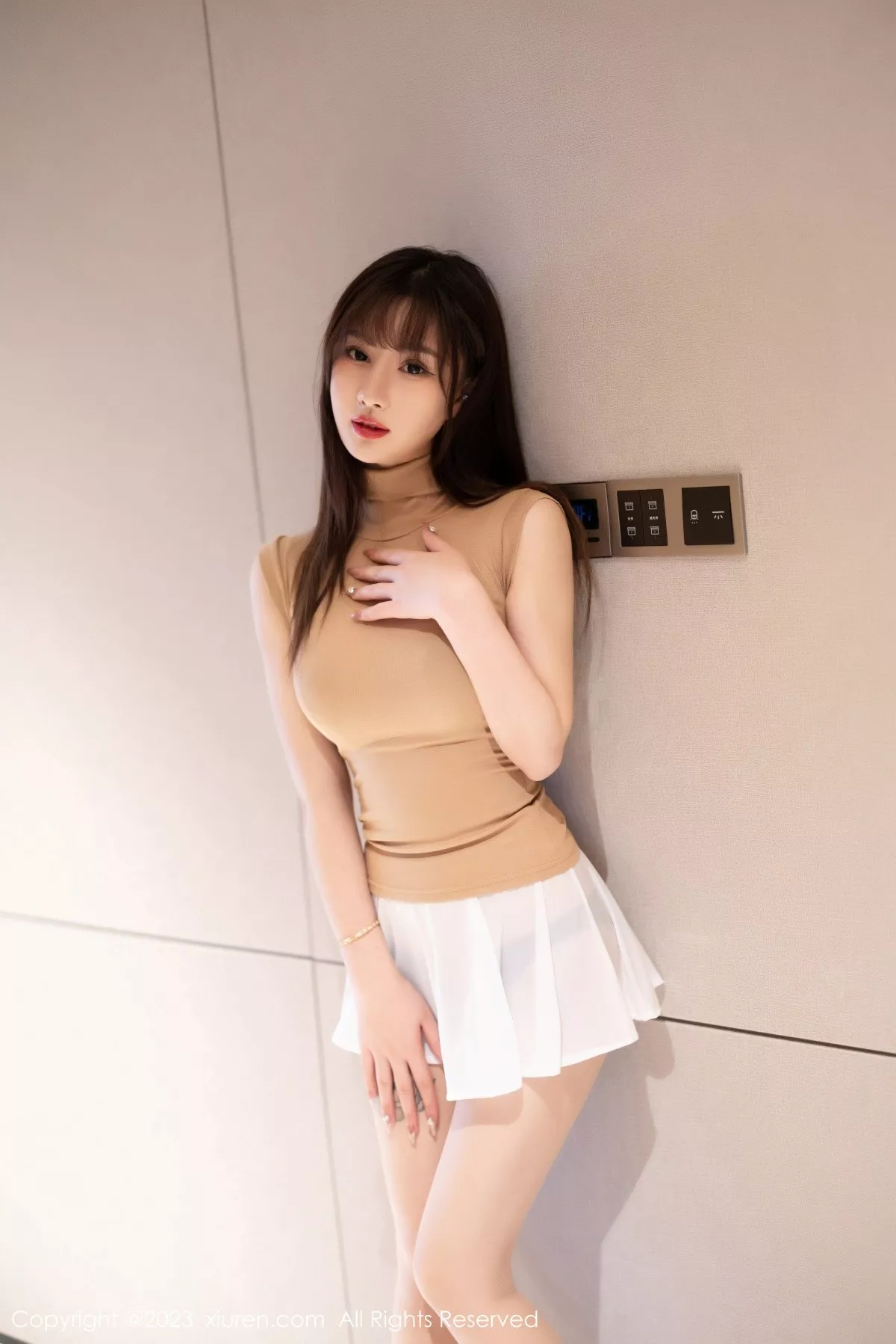 图片[2]-[XiuRen秀人网]第7013期张欣欣写真-秀人集