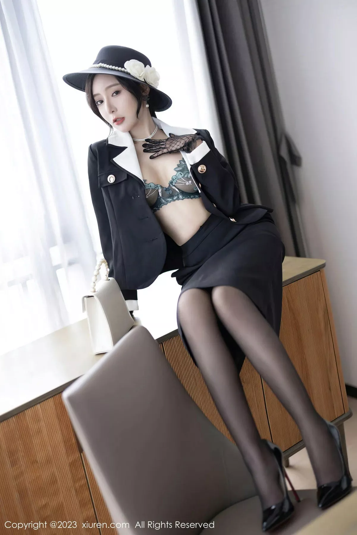 图片[18]-[XiuRen秀人网]第7048期王馨瑶写真-秀人集