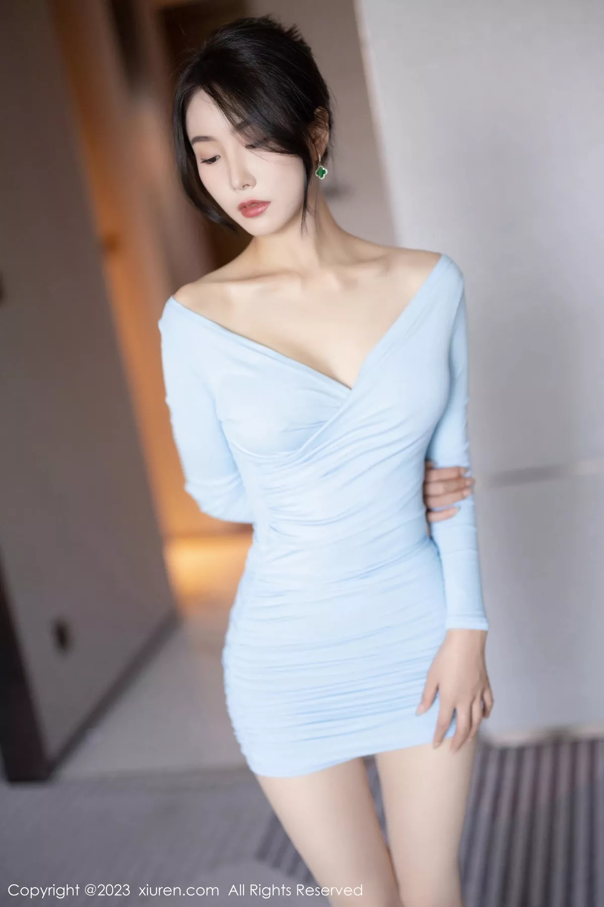 图片[6]-[XiuRen秀人网]第7053期苏苏阿写真-秀人集