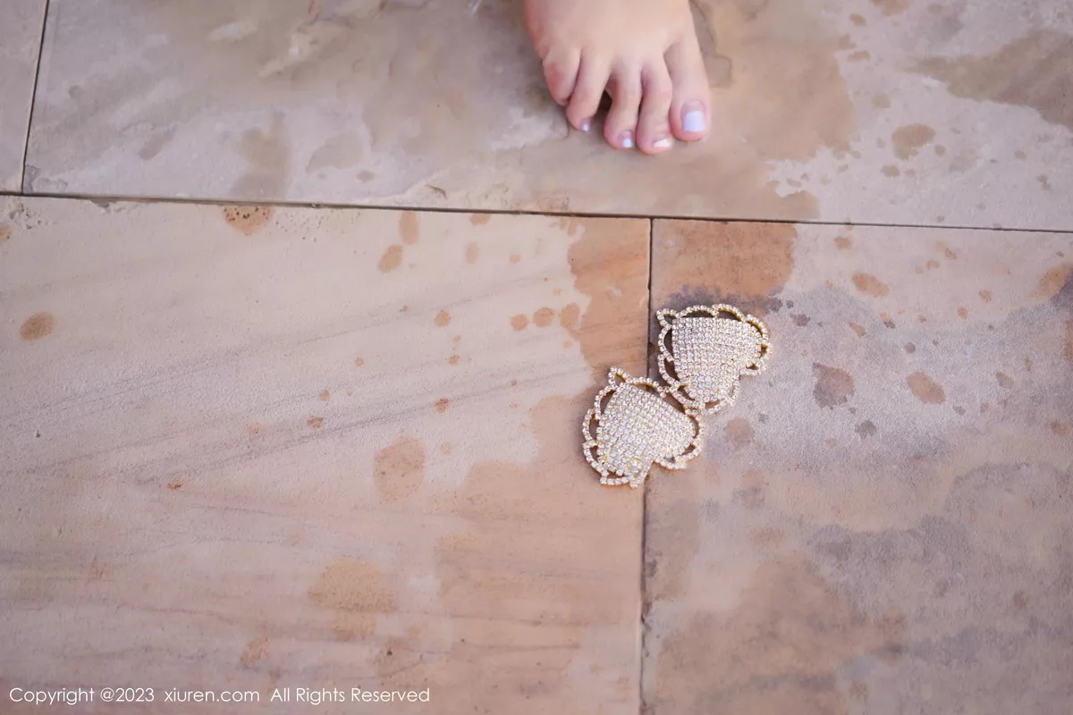 图片[82]-[XiuRen秀人网]第7080期阿姣写真-秀人集